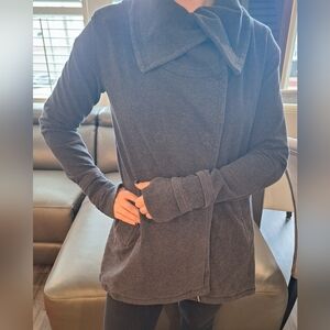EUC Lulu Lemon Dark Gray Size 8 Wool Blend Double-Breasted Jacket